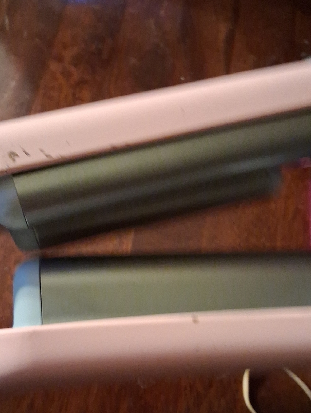 Tymo Pink Hair Straightener - Ceramic Flat Iron for Smooth Styling - Picture 6 of 6